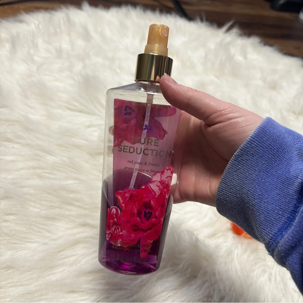 Victoria's Secret Pure Seduction and Amber Romance Body Mist Set